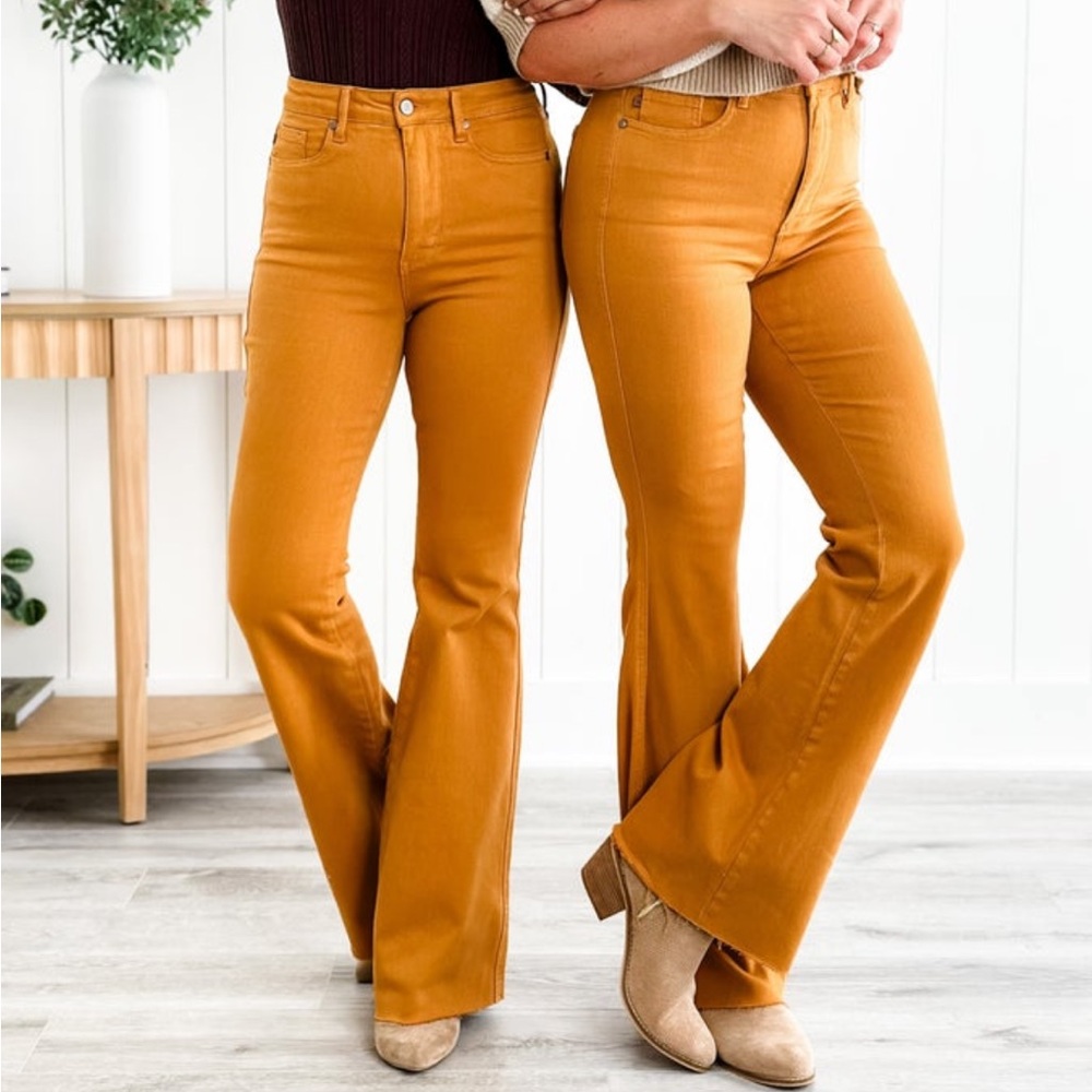 Judy Blue Flare Jeans